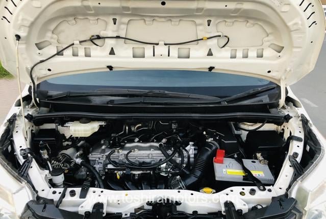 
								2015 TOYOTA NOAH G full									