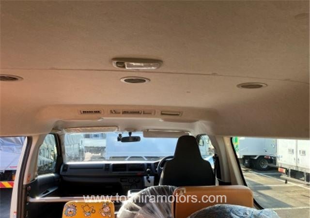 
								2020 TOYOTA HIACE VAN WD212/1.5 full									