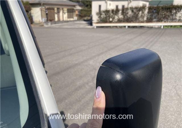 
								2022 TOYOTA HIACE VAN | PARKING SENSOR | BACK CAMERA full									