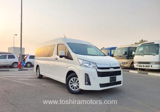 
								2021 TOYOTA HIACE COMMUTER full									