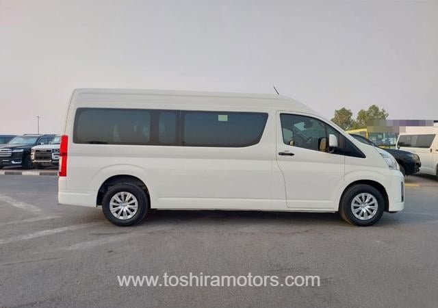 
								2021 TOYOTA HIACE COMMUTER full									