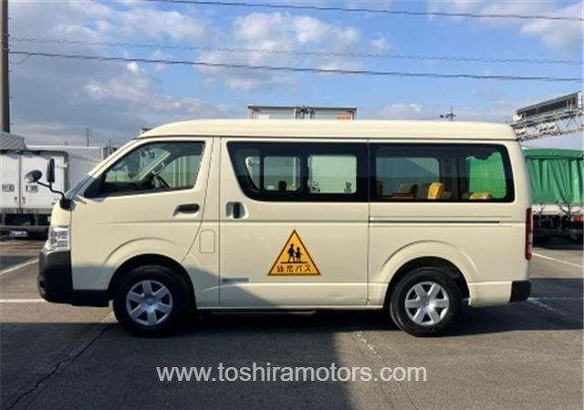 
								2020 TOYOTA HIACE VAN WD212/1.5 full									