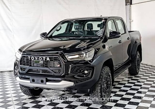 
								2024 TOYOTA HILUX 2.8 GR DOUBLE CAB full									