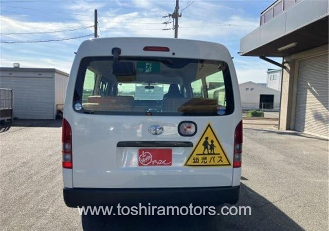 
								2019 TOYOTA HIACE VAN 212/1.5 full									