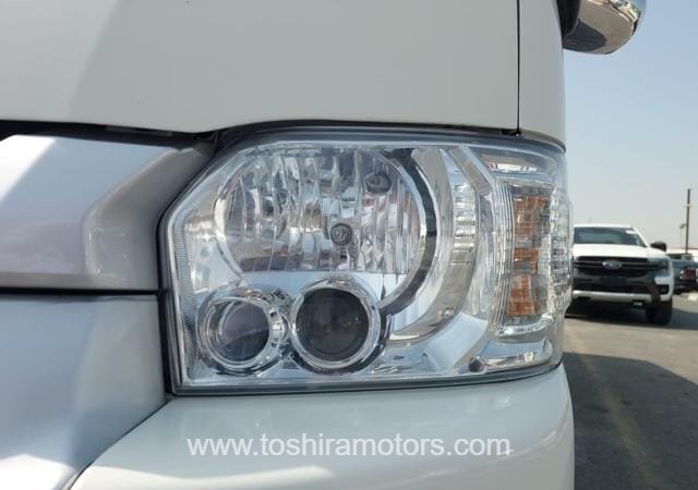 
								2016 TOYOTA HIACE COMMUTER POWER SLIDE PASSENGER DOOR full									