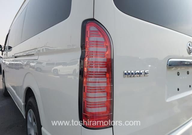 
								2016 TOYOTA HIACE COMMUTER POWER SLIDE PASSENGER DOOR full									