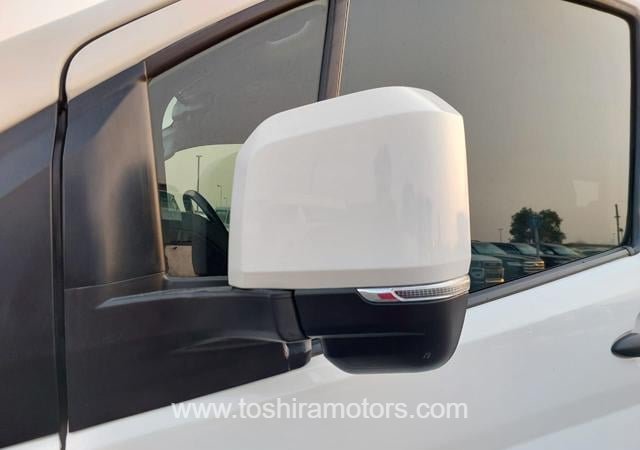 
								2021 TOYOTA HIACE COMMUTER full									