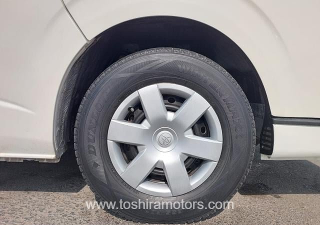 
								2016 TOYOTA HIACE COMMUTER POWER SLIDE PASSENGER DOOR full									