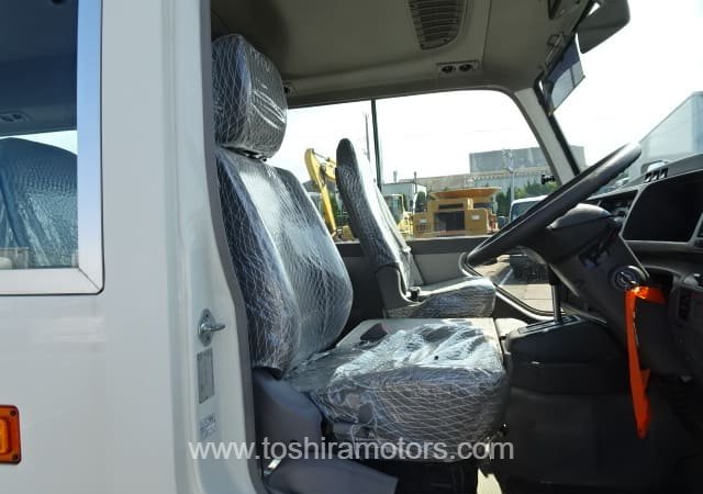 
								2015 HINO LIESSE II BUS full									
