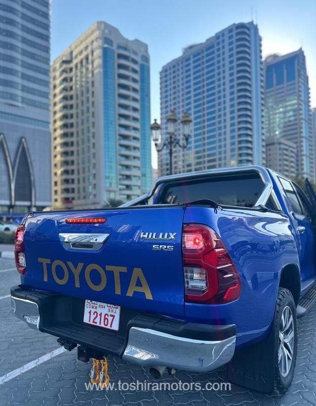 
								2016 TOYOTA HILUX SR5 full									