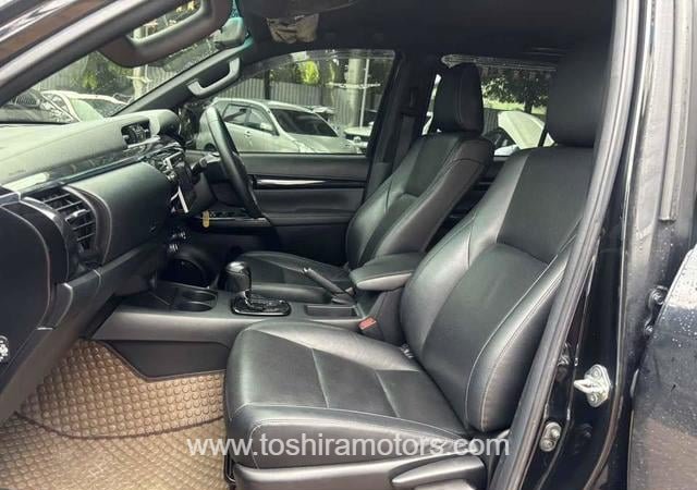 
								2018 TOYOTA HILUX 2.4 ROCCO DOUBLE CAB full									