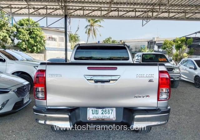 
								2019 TOYOTA HILUX 2.4 E REVO SMART CAB full									
