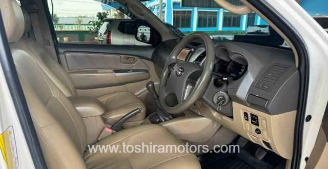 
								2011 TOYOTA HILUX 3.0 G VIGO DOUBLE CAB full									