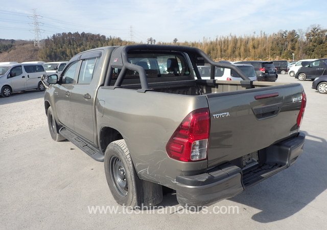 
								2021 TOYOTA HILUX X WCAB full									