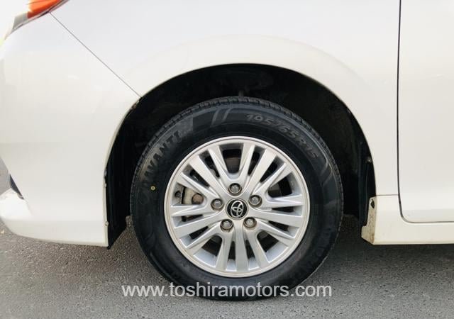 
								2015 TOYOTA NOAH G full									