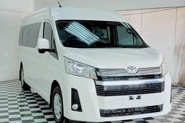 
								2023 Toyota Hiace Commuter full									