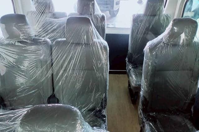 
								2023 Toyota Hiace Commuter full									