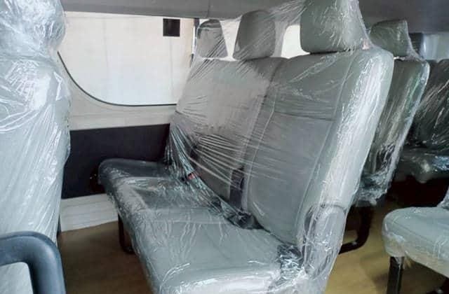 
								2023 Toyota Hiace Commuter full									