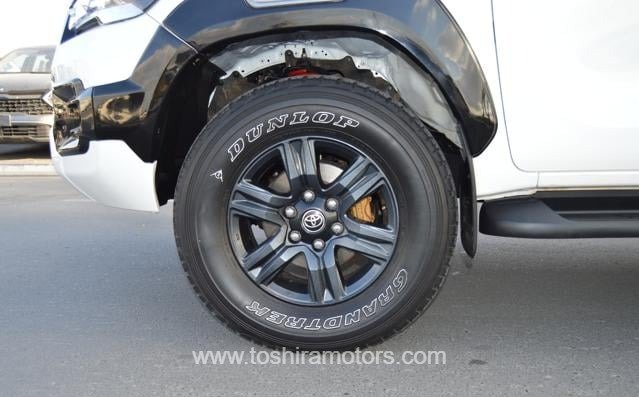 
								2023 TOYOTA HILUX DOUBLE CABIN full									