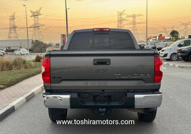 
								2017 TOYOTA Tundra full									