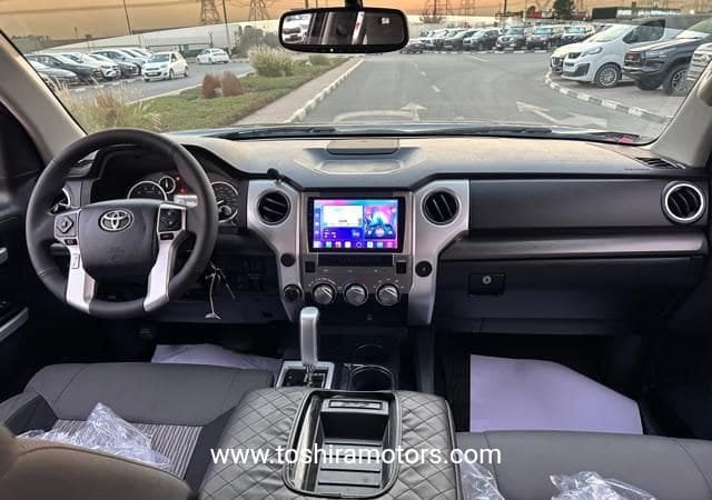 
								2017 TOYOTA Tundra full									