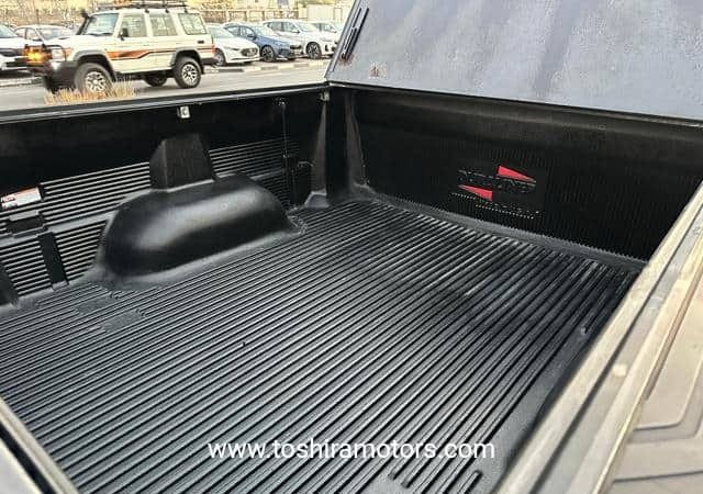 
								2017 TOYOTA Tundra full									