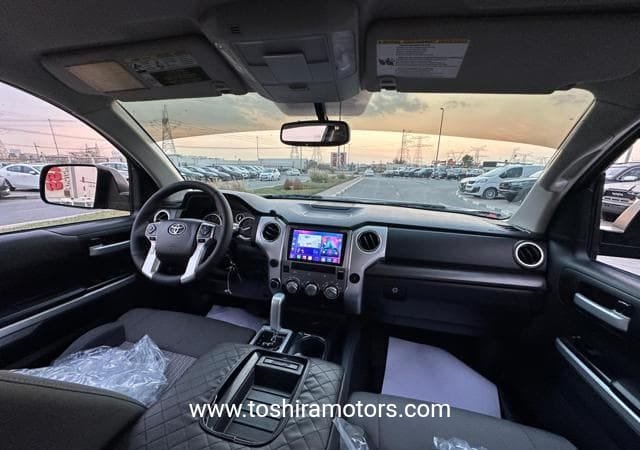 
								2017 TOYOTA Tundra full									