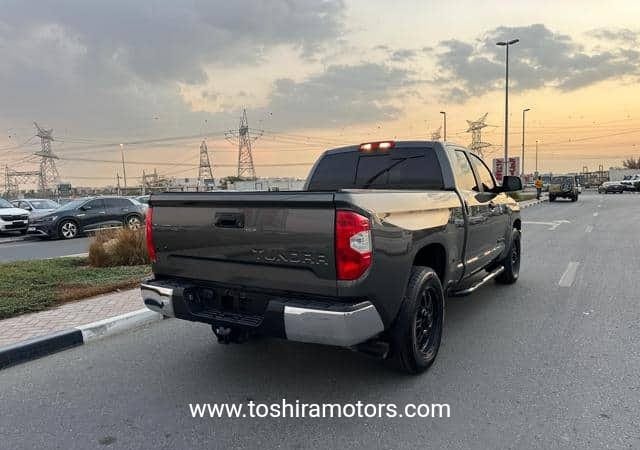 
								2017 TOYOTA Tundra full									