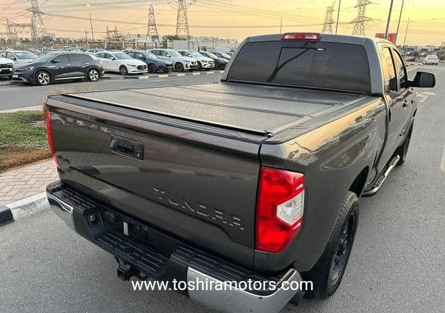 
								2017 TOYOTA Tundra full									