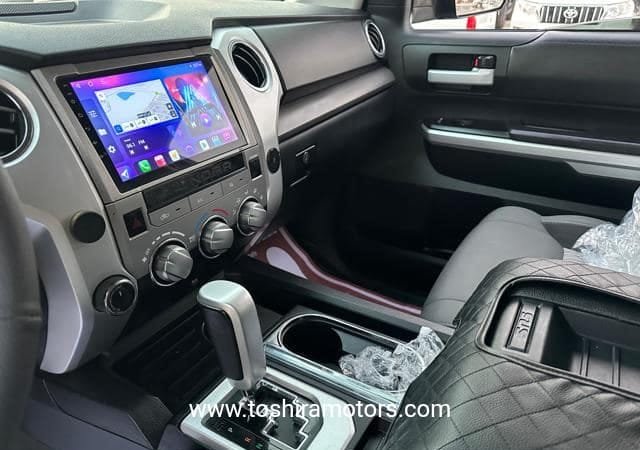 
								2017 TOYOTA Tundra full									