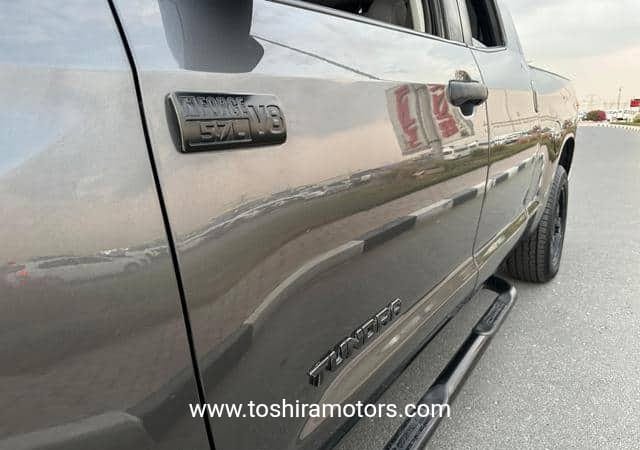 
								2017 TOYOTA Tundra full									