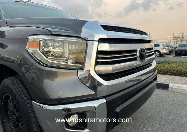 
								2017 TOYOTA Tundra full									