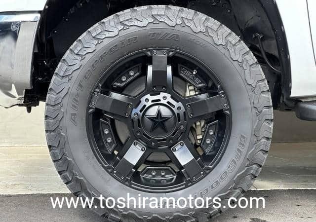 
								2017 TOYOTA Tundra full									