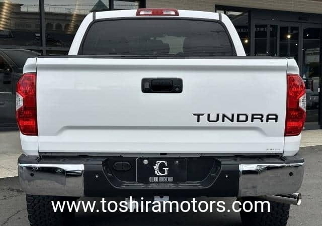
								2017 TOYOTA Tundra full									